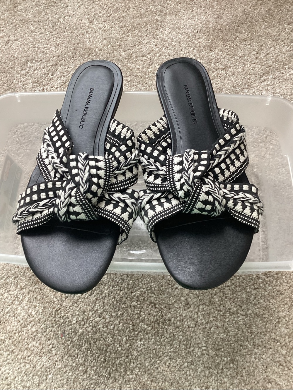 Banana Republic Black and White Woven Knotted Slide Mules